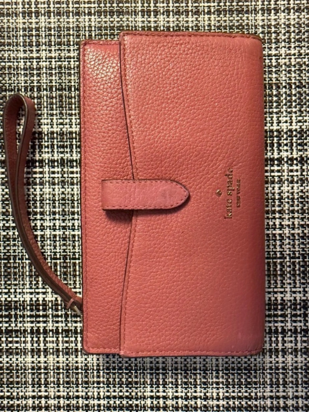 Kate ♠️ Spade New York Pink Pebbled Leather Wristlet Wallet